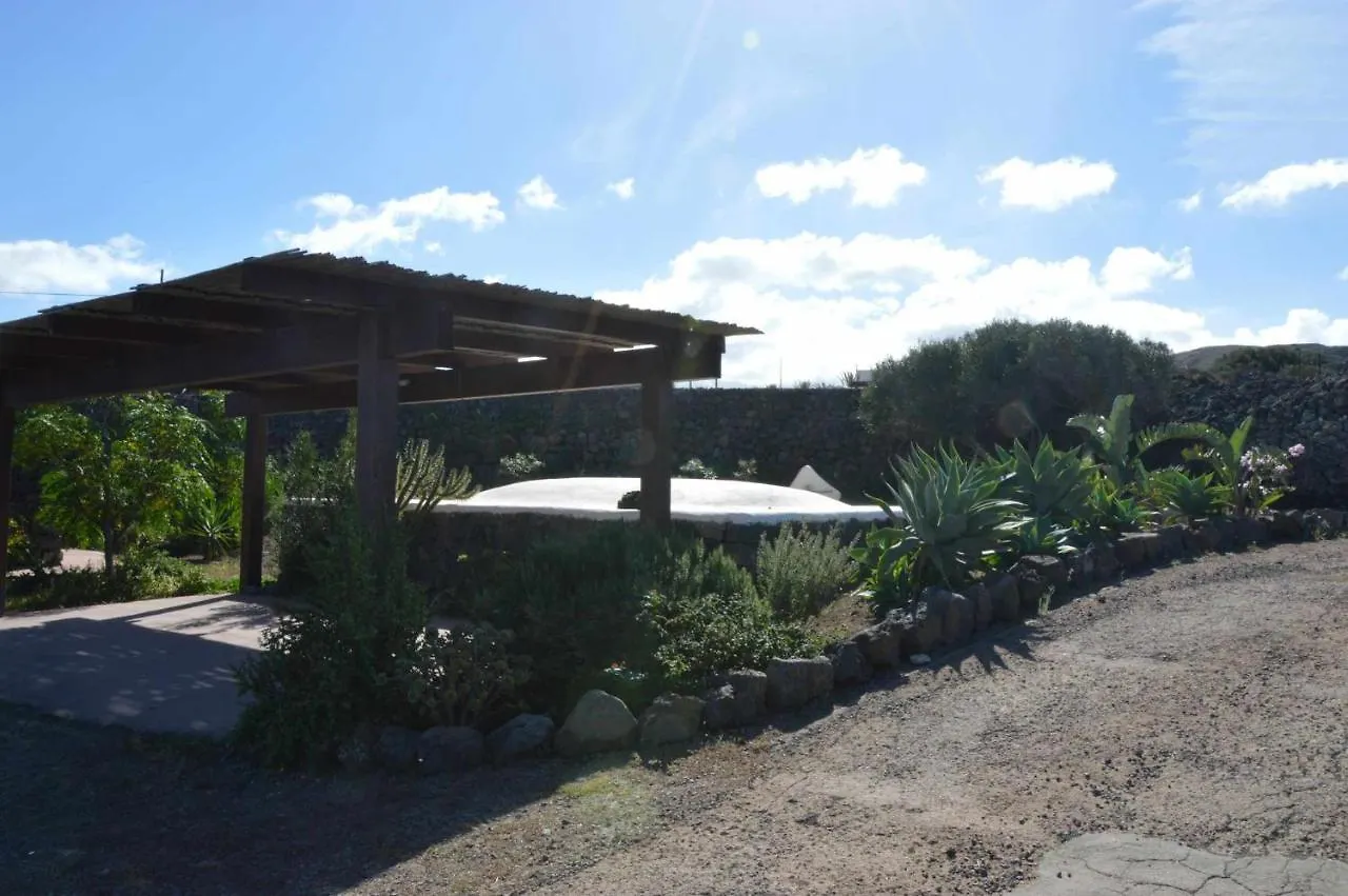 Casa vacanze Villa Dammusi e Relax Pantelleria