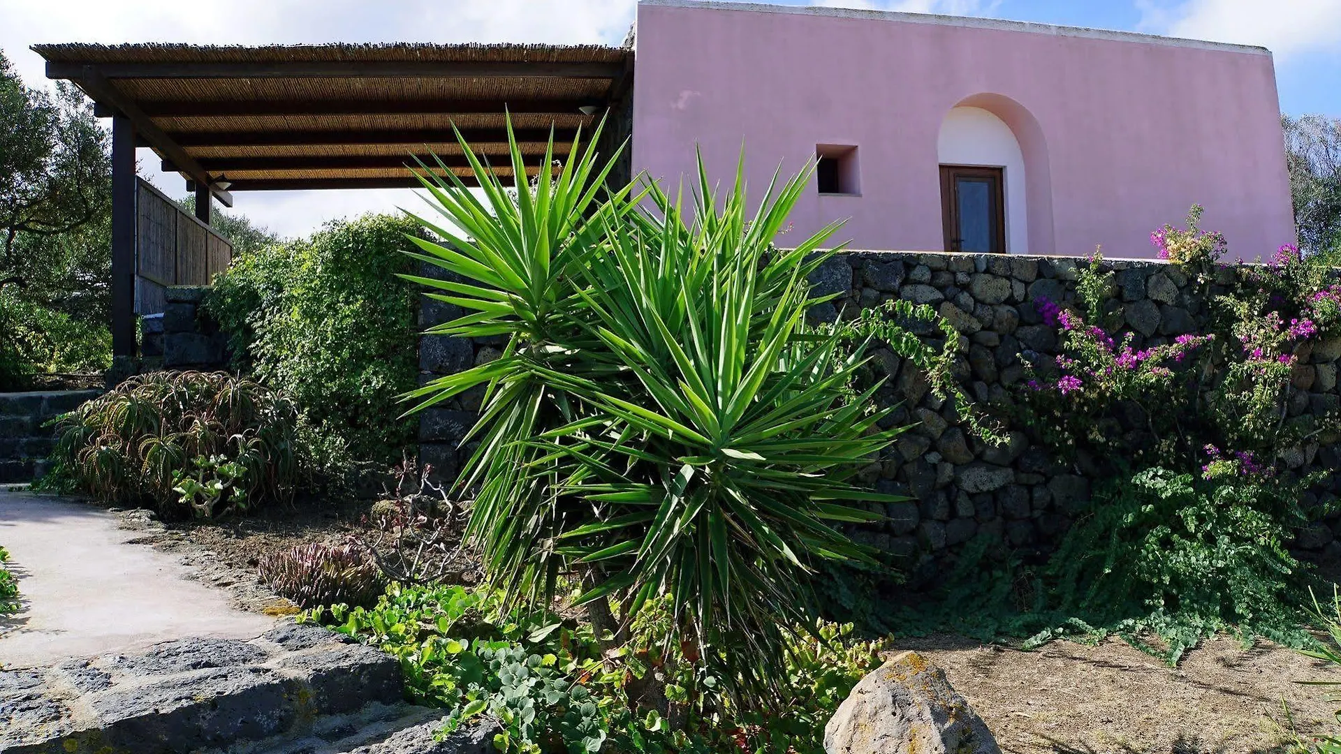 Villa Dammusi e Relax Pantelleria Italia