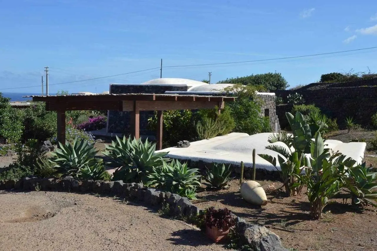 Dammusi & Relax Villa Pantelleria Holiday home