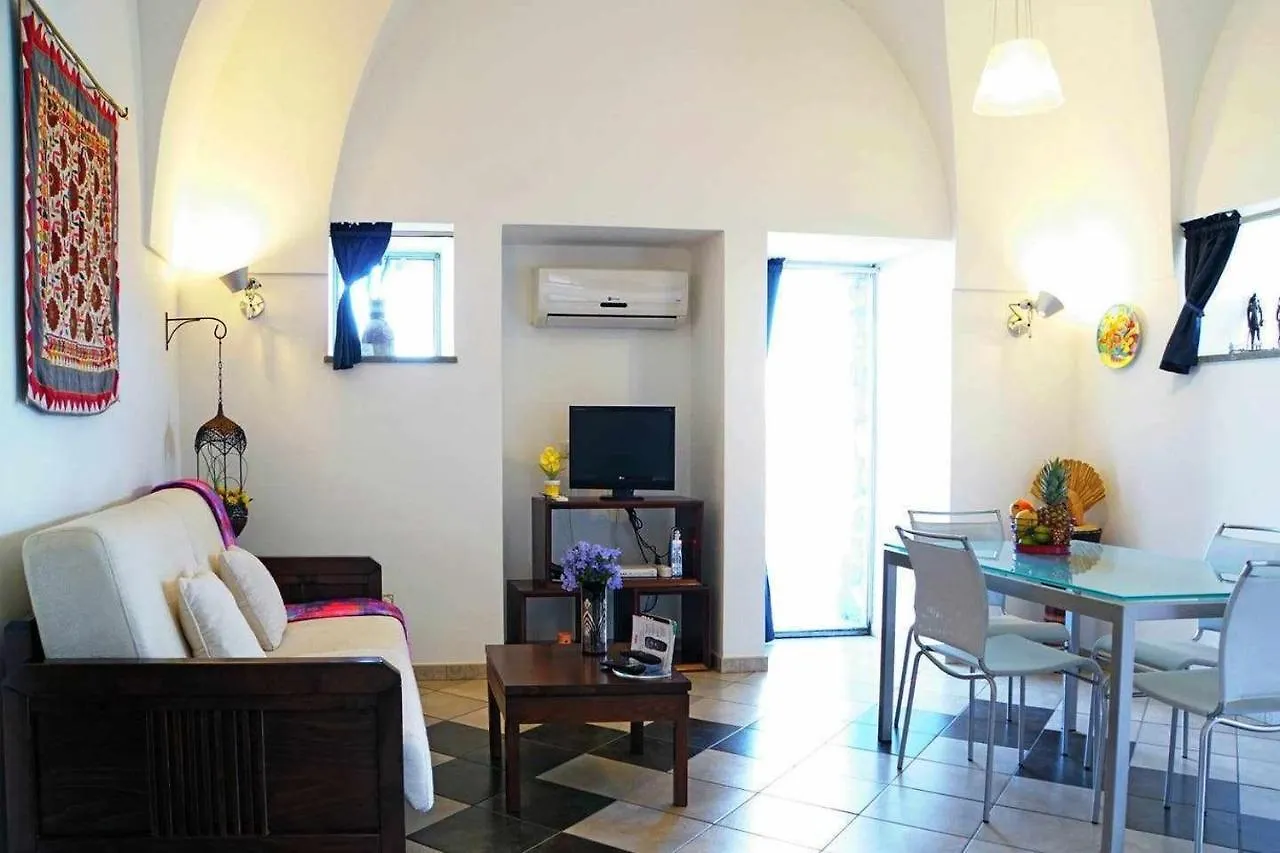 Dammusi & Relax Villa Pantelleria
