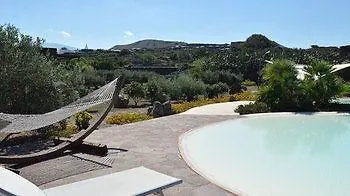 Dammusi & Relax Villa Pantelleria 0*,