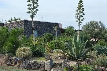 Dammusi & Relax Villa Pantelleria